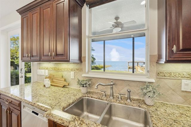 243 ZACHARY WADE STREET, Winter Garden, FL 34787