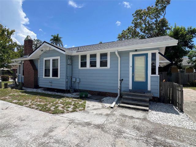 914 17TH STREET W, Bradenton, FL 34205