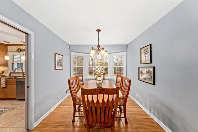 1970 N 166th STREET, Brookfield, WI 53005