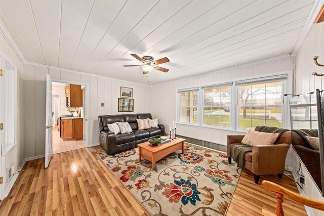 1970 N 166th STREET, Brookfield, WI 53005