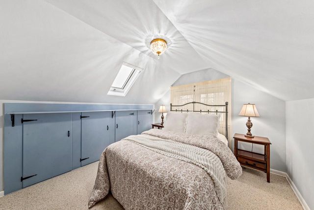 1970 N 166th STREET, Brookfield, WI 53005