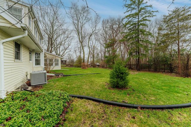 1970 N 166th STREET, Brookfield, WI 53005