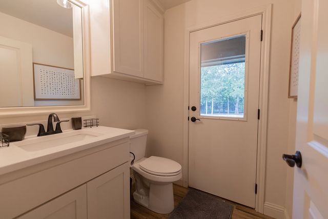 1013 Churchill Lane, Millsap, TX 76066