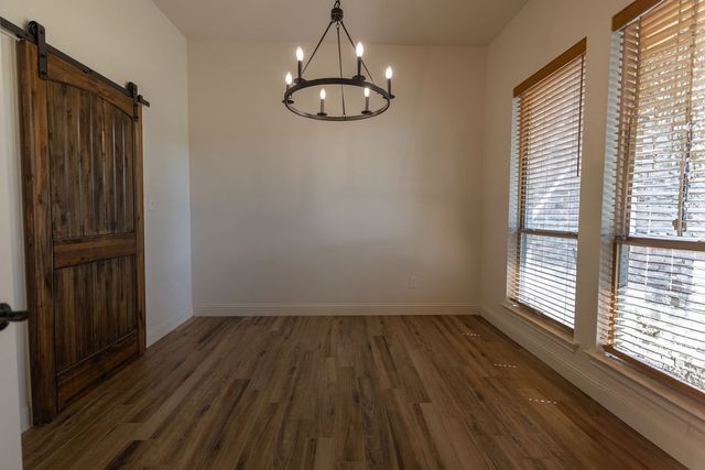 1013 Churchill Lane, Millsap, TX 76066