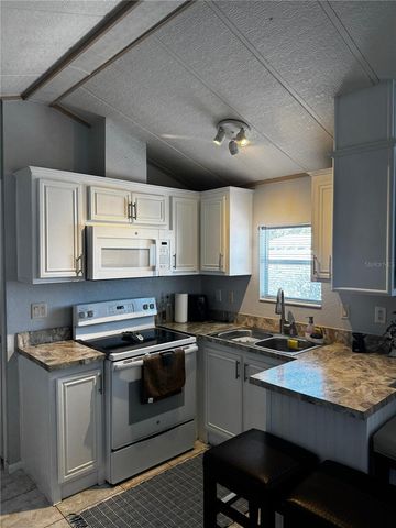 123 PANSY STREET, Davenport, FL 33837