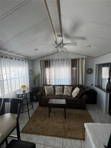 123 PANSY STREET, Davenport, FL 33837