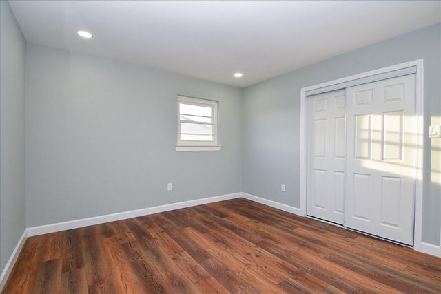 3808 Red Fox DR, Roanoke, VA 24017