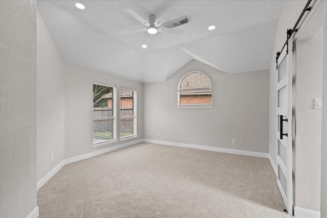 105 Barrington Pointe Court, League City, TX 77573