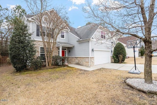 6212 Amber Bluffs Crescent, Raleigh, NC 27616