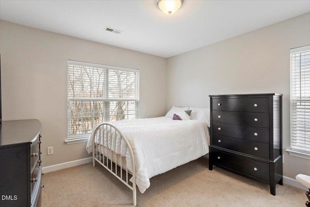 6212 Amber Bluffs Crescent, Raleigh, NC 27616