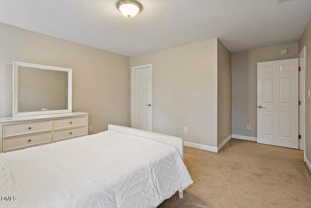 6212 Amber Bluffs Crescent, Raleigh, NC 27616