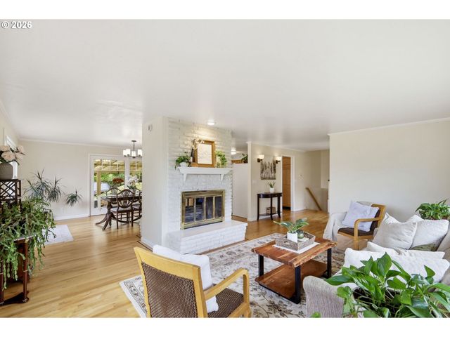 2030 W 29TH Ave, Eugene, OR 97405