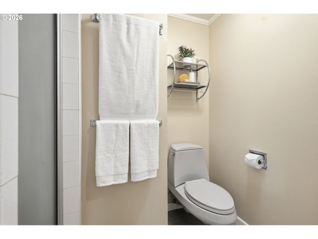 2030 W 29TH Ave, Eugene, OR 97405