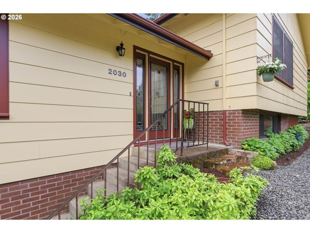 2030 W 29TH Ave, Eugene, OR 97405