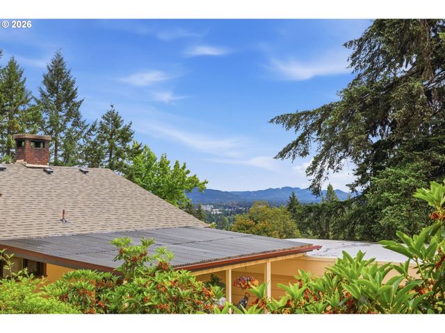 2030 W 29TH Ave, Eugene, OR 97405