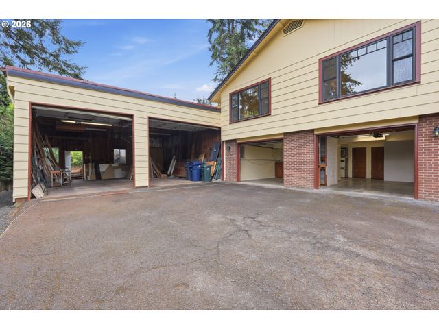 2030 W 29TH Ave, Eugene, OR 97405