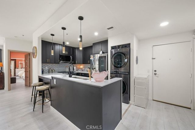 17809 Halsted 117, Northridge, CA 91325