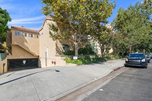 17809 Halsted 117, Northridge, CA 91325