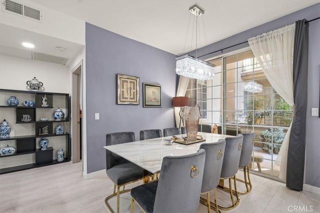 17809 Halsted 117, Northridge, CA 91325