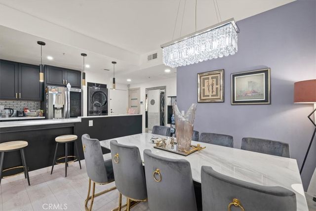 17809 Halsted 117, Northridge, CA 91325