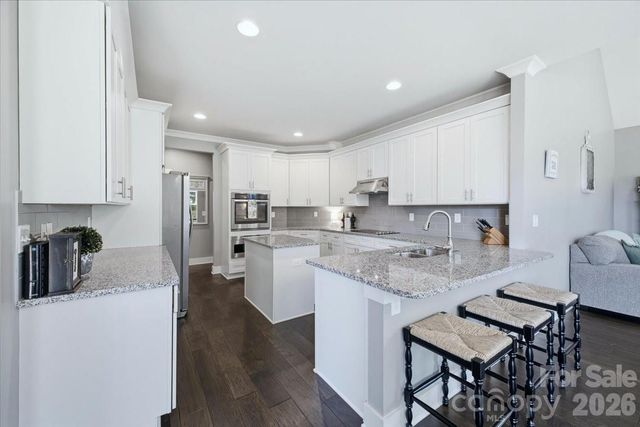 6967 Pin Oaks Drive, Denver, NC 28037