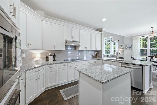 6967 Pin Oaks Drive, Denver, NC 28037