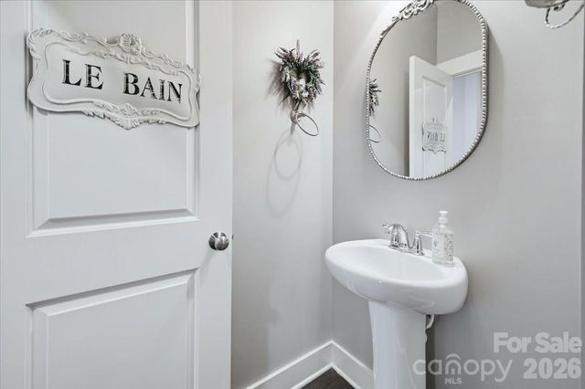 6967 Pin Oaks Drive, Denver, NC 28037