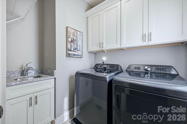 6967 Pin Oaks Drive, Denver, NC 28037
