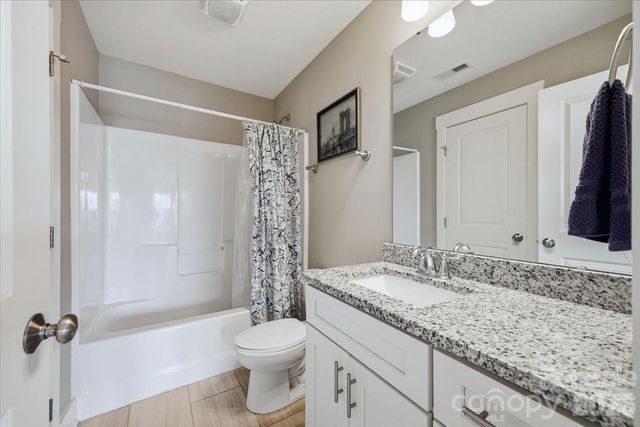 6967 Pin Oaks Drive, Denver, NC 28037