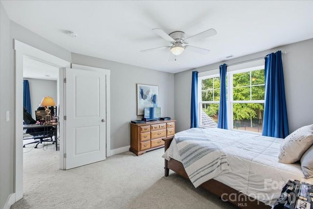 6967 Pin Oaks Drive, Denver, NC 28037