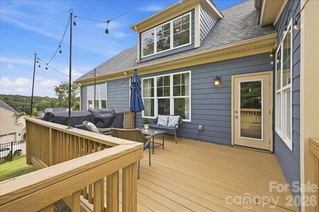 6967 Pin Oaks Drive, Denver, NC 28037