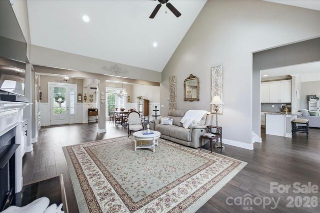 6967 Pin Oaks Drive, Denver, NC 28037