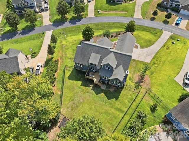 6967 Pin Oaks Drive, Denver, NC 28037