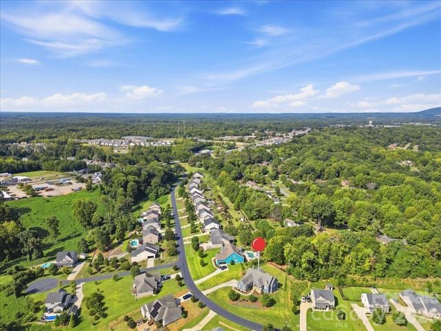6967 Pin Oaks Drive, Denver, NC 28037