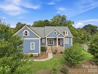 6967 Pin Oaks Drive, Denver, NC 28037