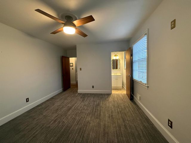 517 Singleton Avenue, Kingstree, SC 29556