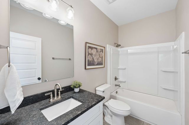 3112 Greggwood Dr, Nashville, TN 37207