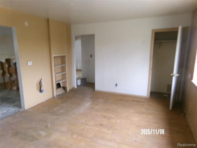 420 Pingree Avenue, Flint, MI 48503