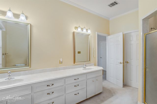 5713 S Lakeshore Drive, Shreveport, LA 71119