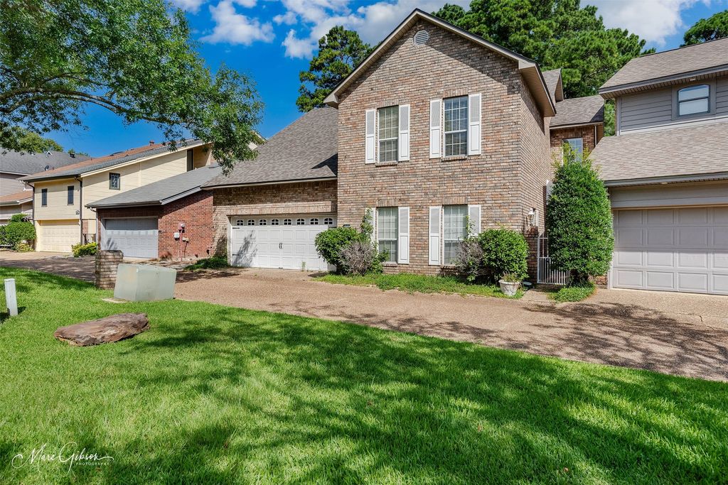 5713 S Lakeshore Drive, Shreveport, LA 71119