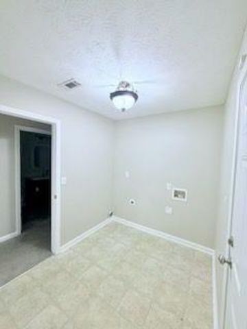 921 ROXEYWOOD Drive, Winder, GA 30680