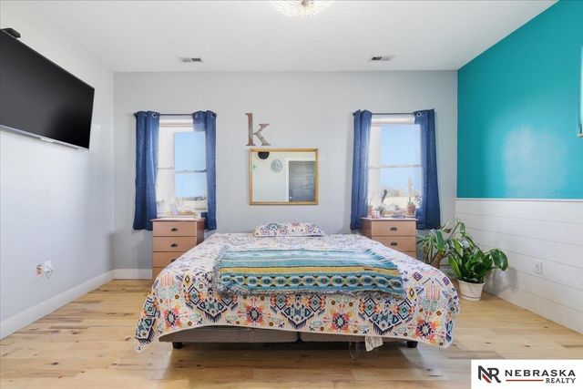 25825 Bennington Road, Valley, NE 68064