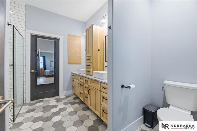 25825 Bennington Road, Valley, NE 68064