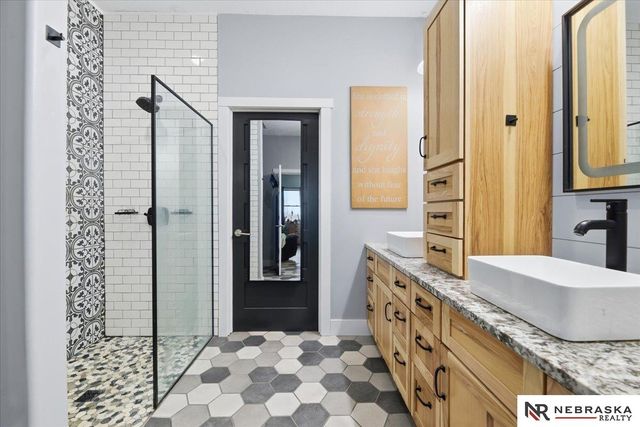 25825 Bennington Road, Valley, NE 68064