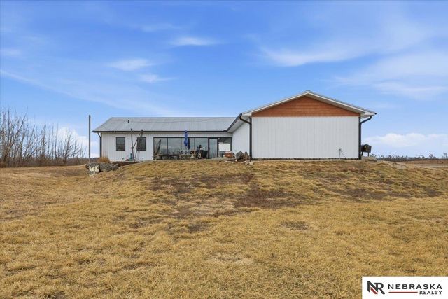 25825 Bennington Road, Valley, NE 68064