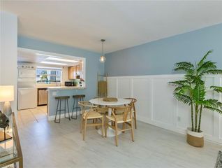 1100 8th AVE S 204A, Naples, FL 34102