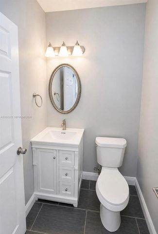 11840 SW 99th St 11840, Miami, FL 33186