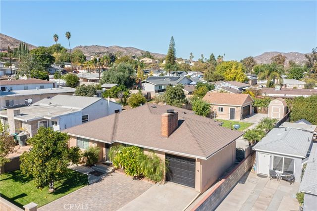 11665 Valverda, Riverside, CA 92505