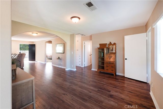 11665 Valverda, Riverside, CA 92505