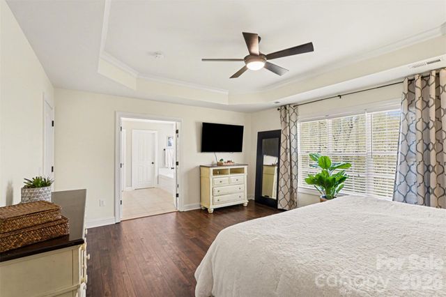 6104 Pumpernickel Lane, Wesley Chapel, NC 28110